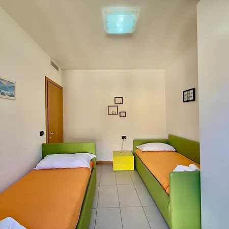 Residence Degli Oleandri 6A *