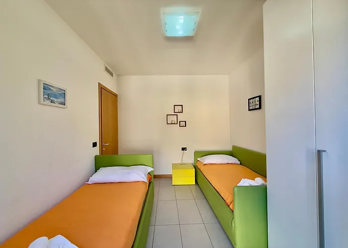 Residence Degli Oleandri 6A *